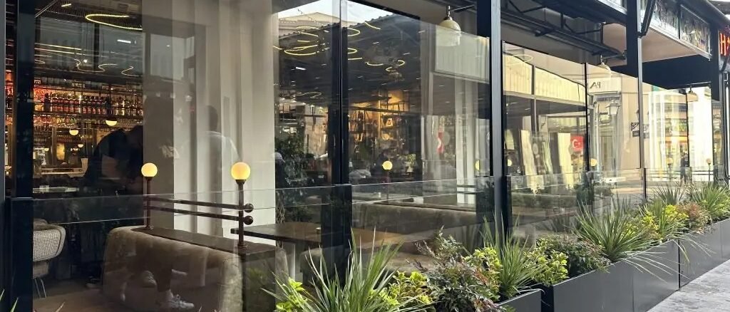 Rüzgar kırıcı cam Pistonlu rüzgar kırıcı cam